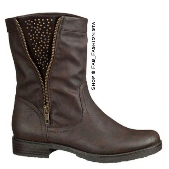 Vegan leather studded boots size 8.5 - Picture 1 of 11